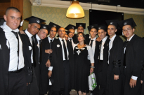  للخريجين فقط: صور خاصة بخريجي مدرسة الثانوية الشاملة في يافا الفوج الـ43 